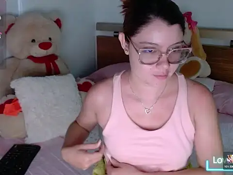 honey-blossom online show from 04-27-26, 12:36