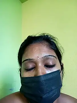 bannerjeesneha20 online show from 04-21-26, 03:13
