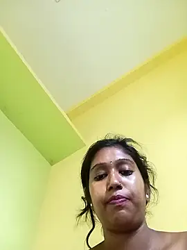 bannerjeesneha20 online show from 04-28-26, 03:33