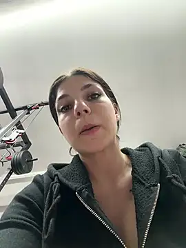 Snapshot of christahot chatting on 04-28-26, 04:56 christahot online show from 04-28-26, 04:56