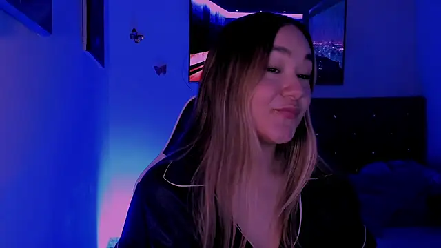 Soouuf  online show from 04-28-26, 04:17