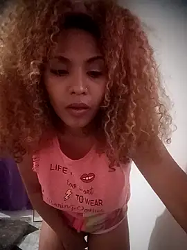 SolashLitzy Curly online show from 06-11-26, 10:24