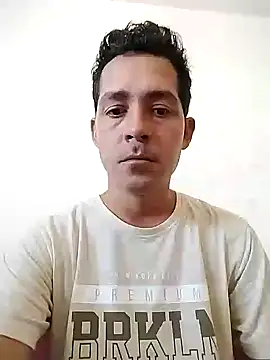 Gabriel leon33 online show from 05-09-26, 06:57