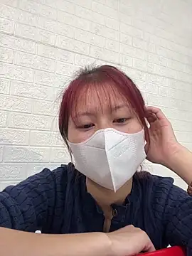 Snapshot of Bethiencute chatting on 04-23-26, 02:24 Bethiencute online show from 04-23-26, 02:24