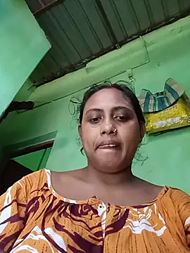 Snapshot of puja560 chatting on 06-24-26, 08:13 puja560 online show from 06-24-26, 08:13