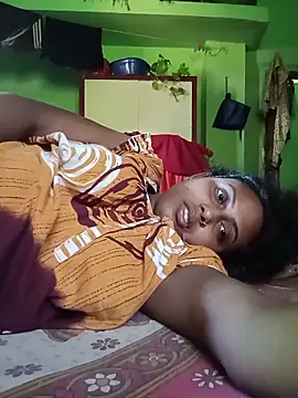 Snapshot of puja560 chatting on 07-01-26, 10:06 puja560 online show from 07-01-26, 10:06
