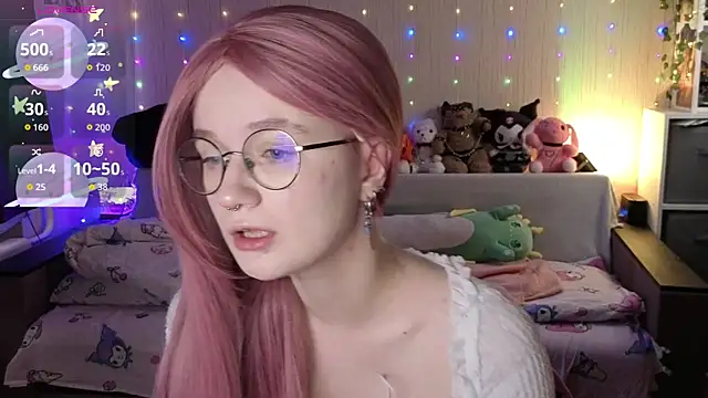 Snapshot of JulietFisher chatting on 03-27-26, 06:19 JulietFisher online show from 03-27-26, 06:19