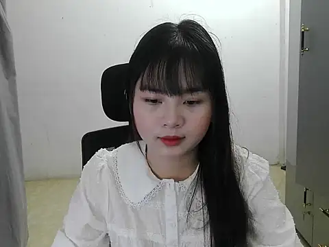 Snapshot of Poppy8386 chatting on 04-01-26, 07:09 Poppy8386 online show from 04-01-26, 07:09