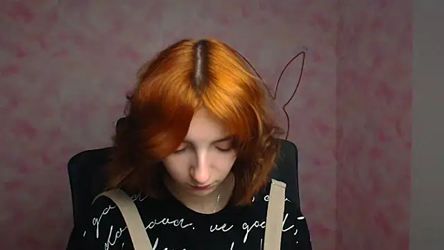Butterfly Milly online show from 04-14-26, 11:38
