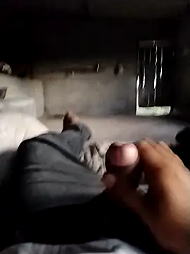 Snapshot of Dreamboy131 chatting on 03-25-26, 01:39 Dreamboy131 online show from 03-25-26, 01:39