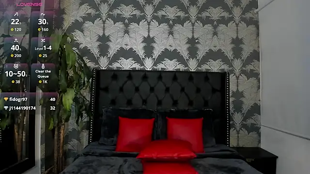 Snapshot of Pamela_di_angelo chatting on 05-16-26, 12:40 Pamela di angelo online show from 05-16-26, 12:40