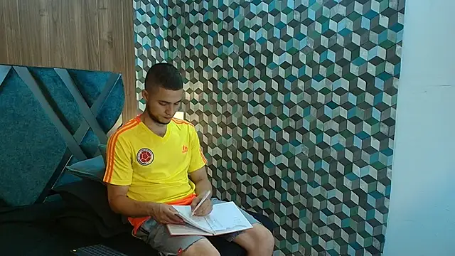 Joaho Fernandez online show from 05-13-26, 09:44
