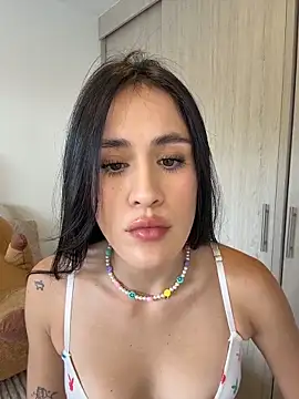 Snapshot of SerenaFox_ chatting on 04-16-26, 09:39 SerenaFox online show from 04-16-26, 09:39