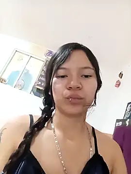 Snapshot of Ninffa_sweet21 chatting on 04-19-26, 03:22 Ninffa sweet21 online show from 04-19-26, 03:22