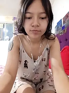 Snapshot of Ninffa_sweet21 chatting on 05-06-26, 08:47 Ninffa sweet21 online show from 05-06-26, 08:47