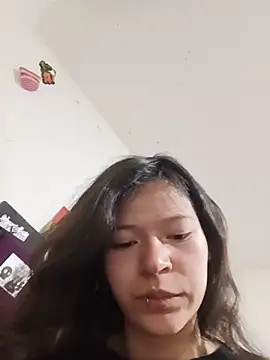 Snapshot of Ninffa_sweet21 chatting on 06-20-26, 01:30 Ninffa sweet21 online show from 06-20-26, 01:30
