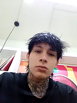 naty 18 online show from 03-29-26, 07:47