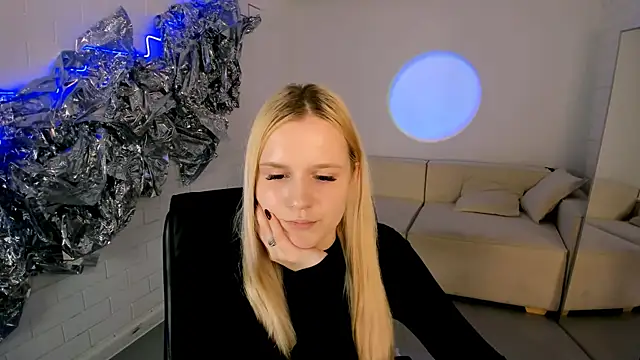 SherriButlers online show from 07-20-26, 10:39