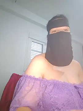 Big as-big online show from 05-04-26, 11:06