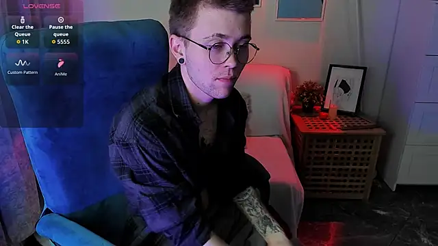 Thomas Norton online show from 05-06-26, 08:36