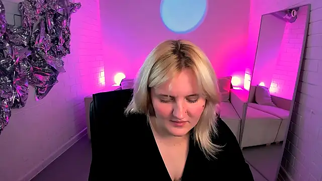 KathyBriggs online show from 06-29-26, 05:14