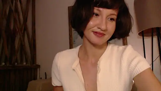Snapshot of wanderwhitch chatting on 05-30-26, 03:58 wanderwhitch online show from 05-30-26, 03:58
