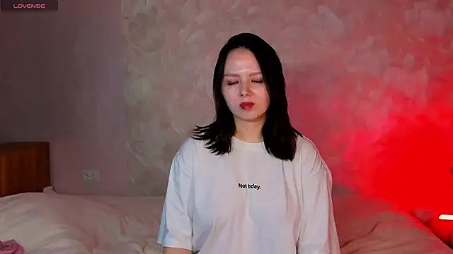 Snapshot of miss_teasee chatting on 04-19-26, 10:14 miss teasee online show from 04-19-26, 10:14