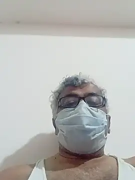 Snapshot of mature55 chatting on 04-06-26, 01:12 mature55 online show from 04-06-26, 01:12