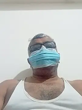 Snapshot of mature55 chatting on 04-24-26, 12:40 mature55 online show from 04-24-26, 12:40