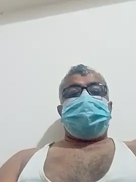 Snapshot of mature55 chatting on 04-27-26, 02:04 mature55 online show from 04-27-26, 02:04