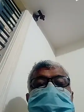 Snapshot of mature55 chatting on 05-10-26, 05:51 mature55 online show from 05-10-26, 05:51
