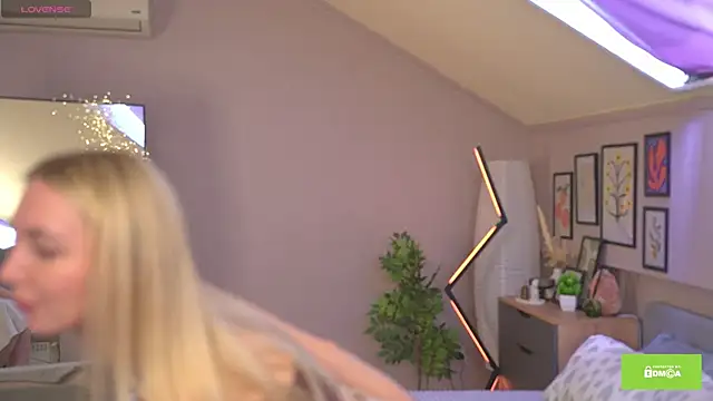 Sweety Becky online show from 04-14-26, 08:20
