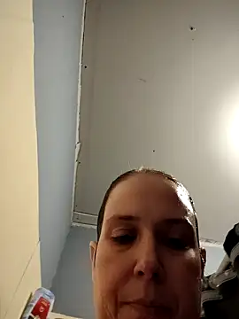 023thickandjuicy07 online show from 04-05-26, 03:04