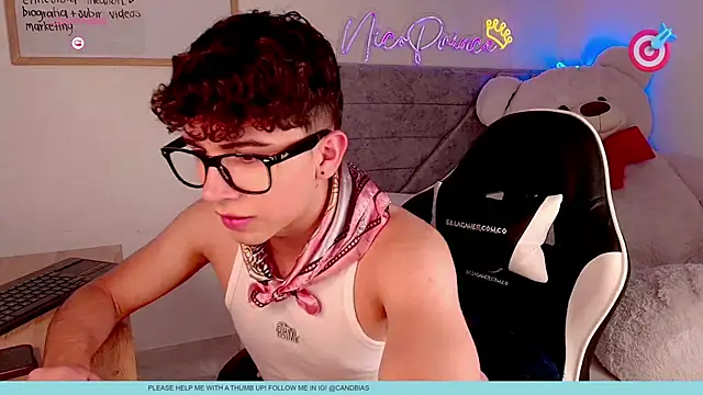 Snapshot of niico_prince chatting on 04-22-26, 08:10 niico prince online show from 04-22-26, 08:10