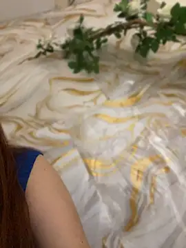 SweetLittleRed online show from 07-10-26, 06:17