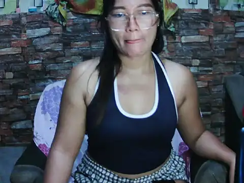 Snapshot of honey_krishia chatting on 07-10-26, 02:16 honey krishia online show from 07-10-26, 02:16