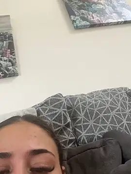 jungundgeil21jahre online show from 04-04-26, 01:30