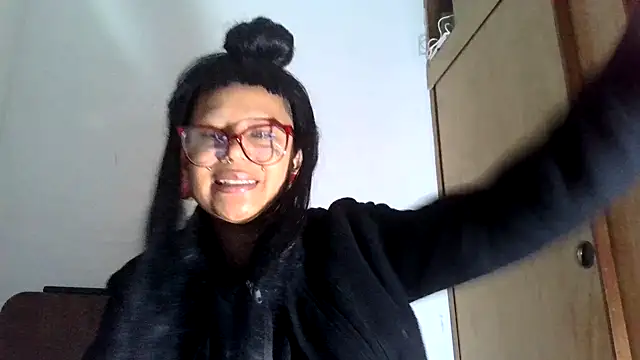 xblackstarX1 online show from 07-03-26, 02:18