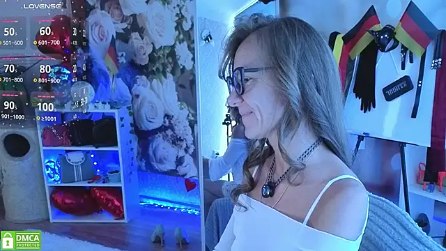 jesica mooonn online show from 06-27-26, 04:17