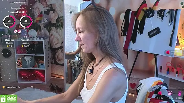 jesica mooonn online show from 07-06-26, 05:26