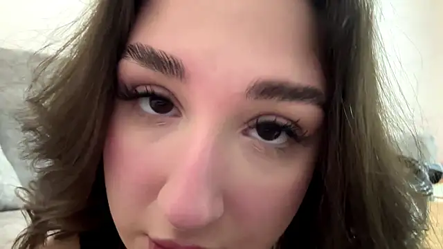 Annnna  online show from 04-13-26, 04:12