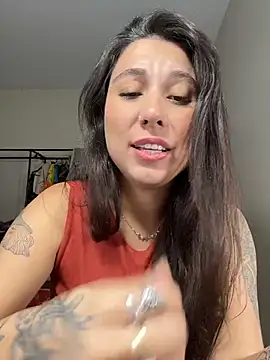 Snapshot of Carolzinhalux69 chatting on 06-03-26, 04:45 Carolzinhalux69 online show from 06-03-26, 04:45