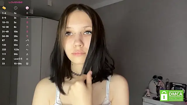 AmeliaMiotii online show from 05-08-26, 11:04
