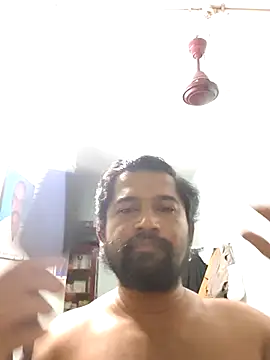 Snapshot of varun2184 chatting on 04-28-26, 06:46 varun2184 online show from 04-28-26, 06:46