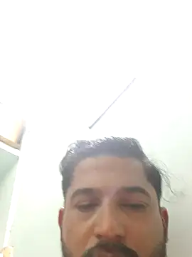 Snapshot of varun2184 chatting on 04-30-26, 06:14 varun2184 online show from 04-30-26, 06:14