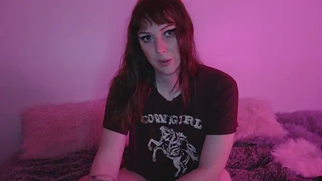 April  kittyy online show from 05-18-26, 02:51
