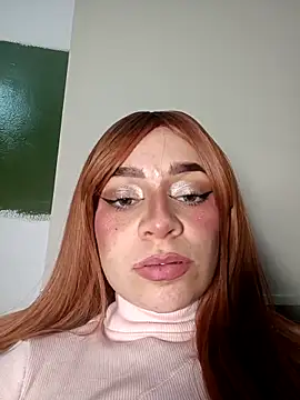 Snapshot of Kollontai chatting on 04-17-26, 12:57 Kollontai online show from 04-17-26, 12:57