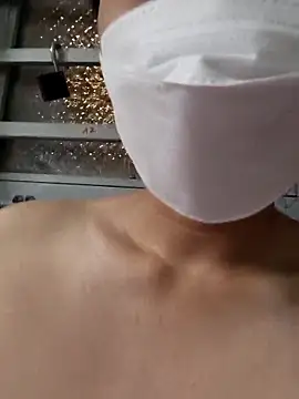 -Sunny-20 online show from 04-14-26, 12:33