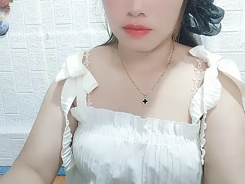 Snapshot of Viakiee chatting on 05-22-26, 09:15 Viakiee online show from 05-22-26, 09:15