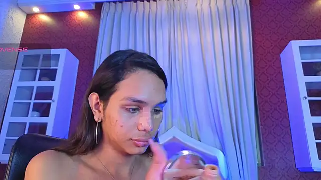 KristinaGriner online show from 06-12-26, 03:05